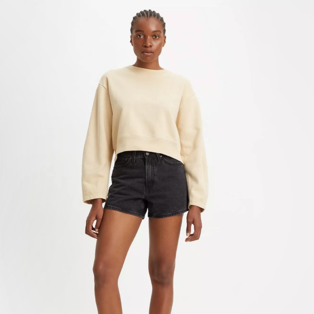 levi’s high waisted 80’s mom shorts
